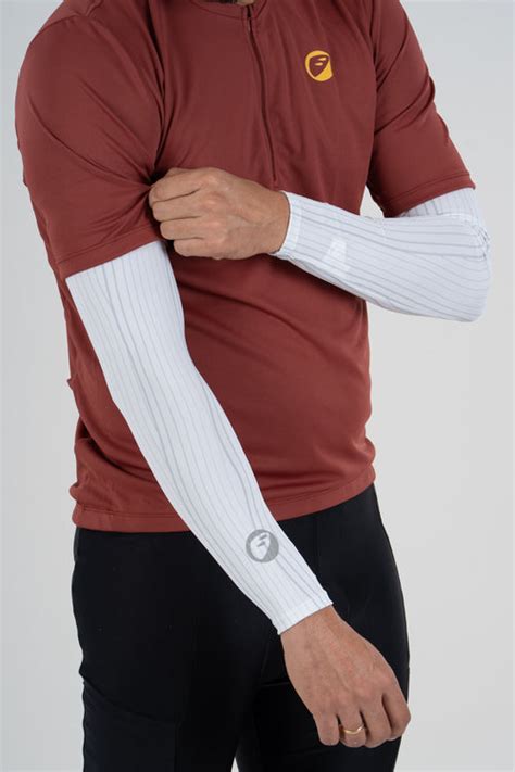 apace Mens Race-fit Jerseys sizing chart – apace | Cycling | Triathlon