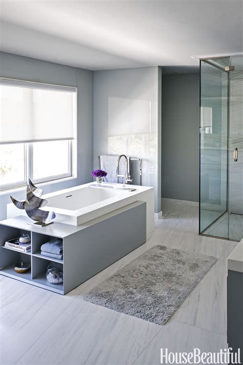 14 Best Gray Bathroom Ideas - Chic Gray Bathroom Design Pictures