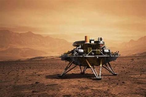天问一号已登陆火星，祝融号火星车却没走下着陆器，它在做什么|太阳能|着陆器|祝融_新浪新闻