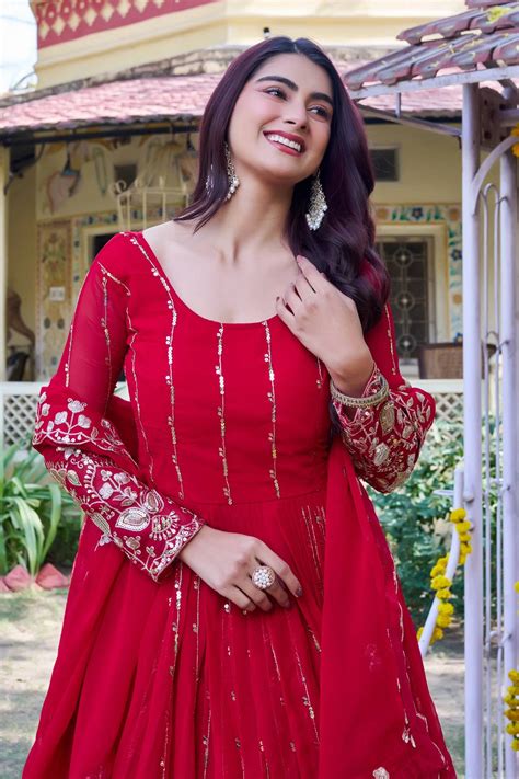 Red Faux Georgette Suit – Kalyanja