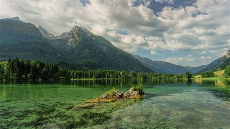 Download wallpaper 2560x1440 mountains, lake, hintersee, austria ...