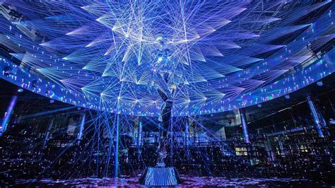 Sexy robots and technicolor lights mark the future of Dior | GQ India