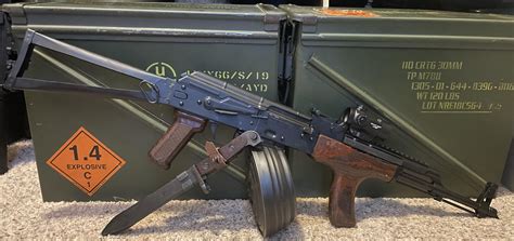 Who needs ergonomics when you’ve got aesthetics : r/ak47