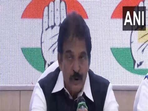 "CWC unanimously adopts resolution to fight 2024 Lok Sabha elections ...