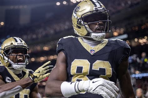 Fantasy TE Rankings: Week 15 Start/Sit Advice for Kyle Pitts, Cade ...