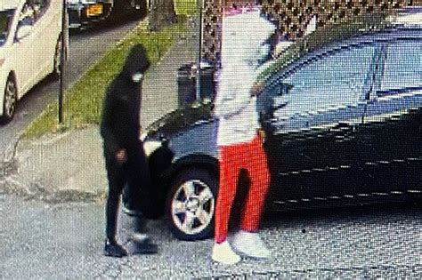 Cops looking for two suspects in Staten Island shooting | New York Post