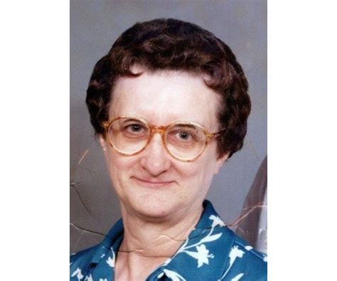 Esther Minnie Lampe Obituary (2023) - Brenham, TX - Memorial Oaks Chapel