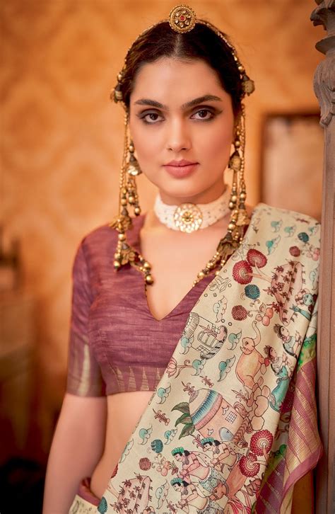 Traditional Ethnic Pattachitra Printed Temple Border Silk Magenta Sari