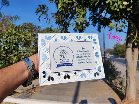 Cutesy Lippan Art Momento – Traditional Gujarat Art | Cutesy