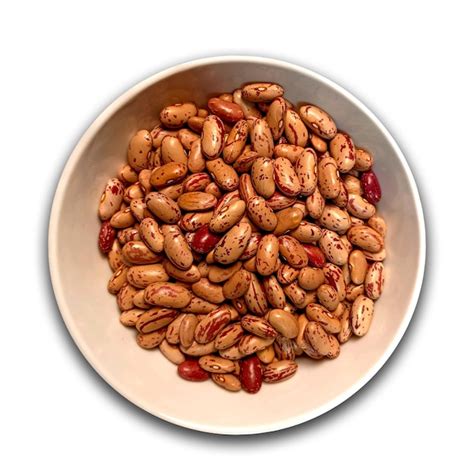 Feijão vermelho em tigela branca isolada em fundo transparente | PSD ...