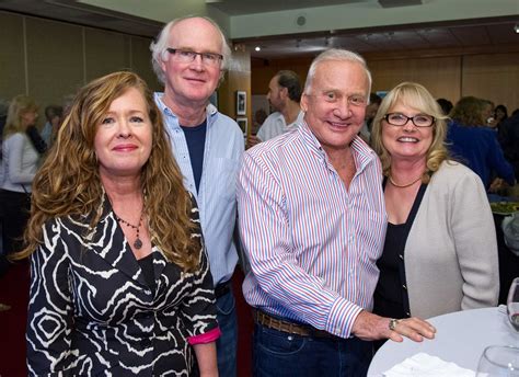 NASA Intro Animation Intro 的图像结果