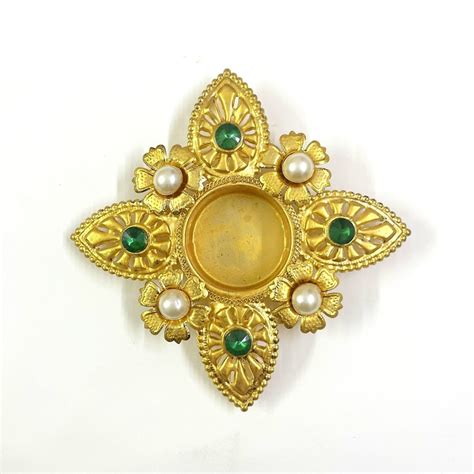 Buy Cream Pearly and Green Resin Crystal Beads Golden Finish Metal ...