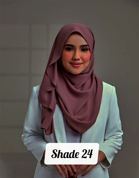 MALESHIAN STOLES – Ovais Abaya Collection