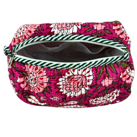 Buy Handloom Bedsheets, 100% Cotton Bed Sheets | theindiglobal ...