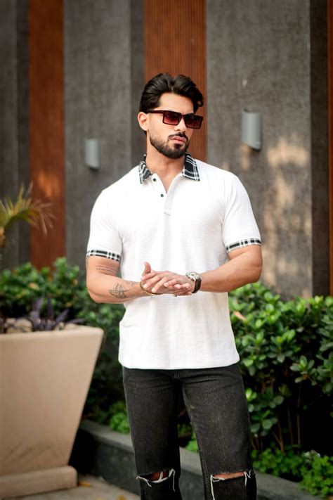 White Self Design Check Polo Collar T-Shirt – Gritstones