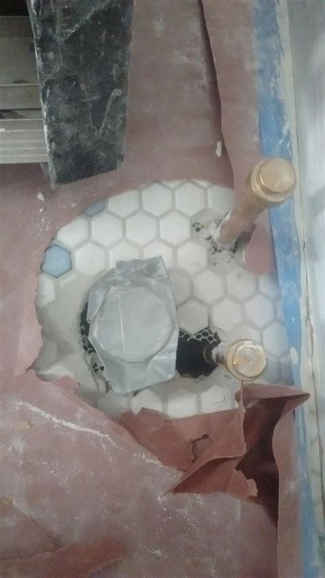 Gap around plumbing in bathroom floor/subfloor - Home Improvement Stack ...