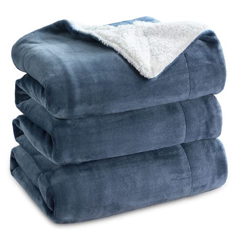 Bedsure Sherpa Fleece King Size Blanket for Bed - Thick and Warm for ...