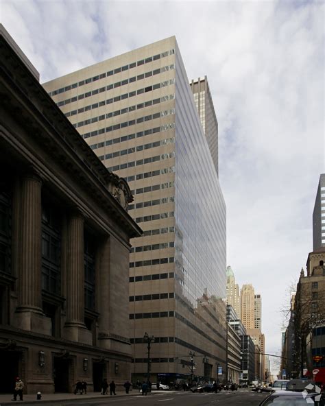 NewYork-Presbyterian Taking 500K SF at RXR's 237 Park Avenue ...