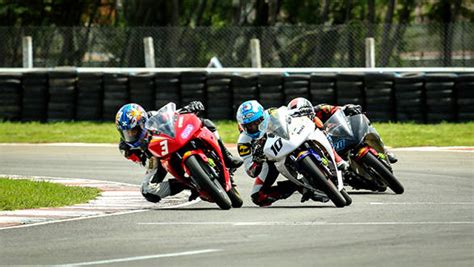 Indian National Motorcycle Racing Championship: Sumit takes lead on day ...