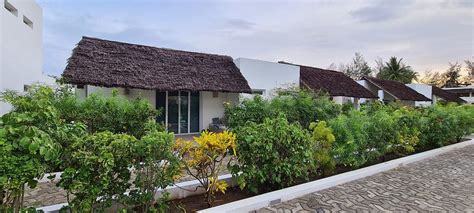 DHOW INN BOUTIQUE HOTEL ZANZIBAR (Paje, Zanzibar Island) - Hotel ...