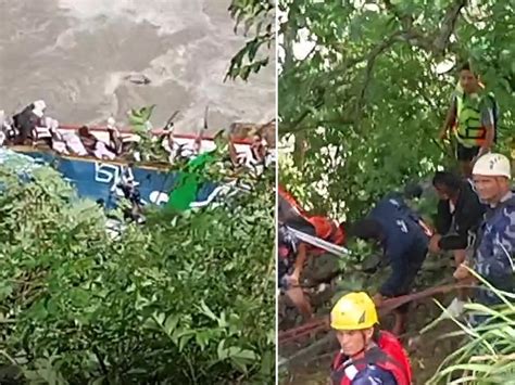 Horrific photos of Gorakhpur bus accident in Nepal check UP Big Road ...