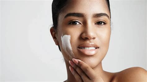 What Triggers Skin Aging? Discover the Causes and Ways to Reduce Prema ...