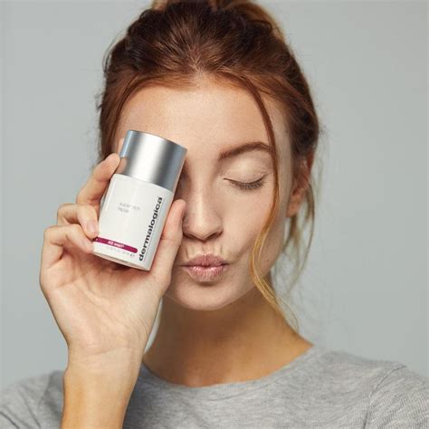 Moisturisers - Buy Super Rich Repair Moisturiser at Best Price ...