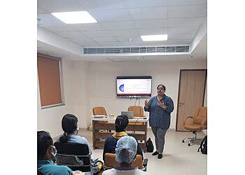 3 Best Counselling Centre in Gwalior, MP - Expert Recommendations