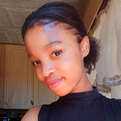 Bonolo - English teacher - ₹1362/h