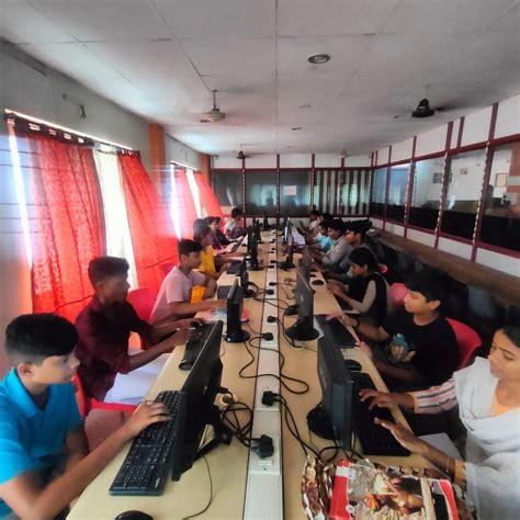 Top Data Analysis Training Centres near Vignans Institute Of ...