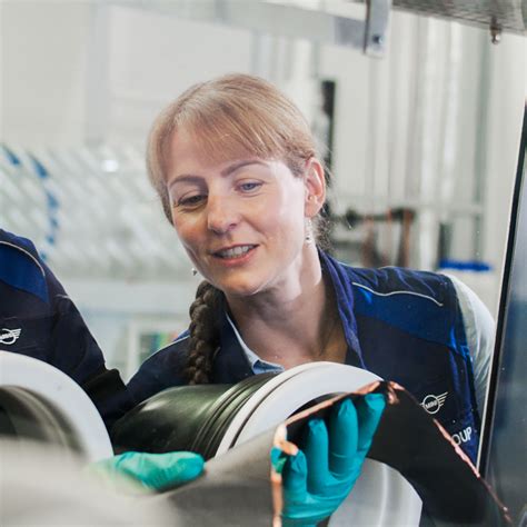 E-Mobilität | Arbeitsbereiche | BMW Group Karriere