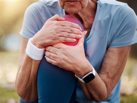 The Deep Link Between Chronic Pain and Our Emotions: An Easy-to ...