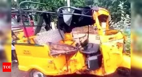Auto driver killed, five injured in road accident near Perambalur ...