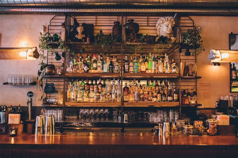 Location | Italian Restaurant in Barcelona | BENZiNA