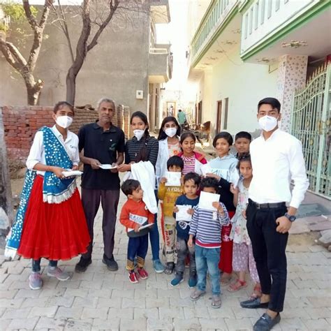 Distribution of Masks - Self4Society