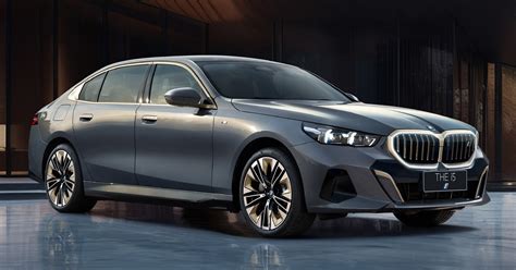 2024 BMW 5 Series i5 for China-1 - Paul Tan's Automotive News