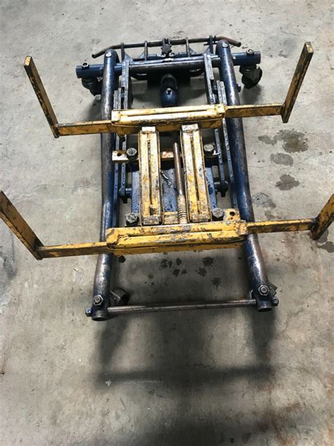 NAPA Heavy Duty Transmission Jack - Tamopet Car Part-Comprehensive Auto ...
