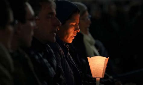 Pope suffers two episodes of 'acute respiratory failure'