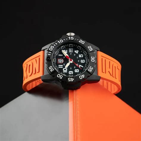 Luminox FPX.2406.35Q.K strap | Helveti.eu