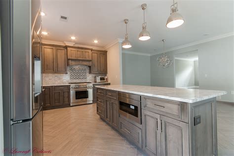 Tips On How To Stain Kitchen Cabinets - Kitchen Ideas