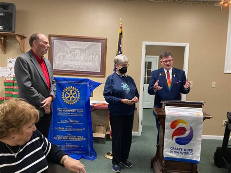 Rock Falls Rotarian recognized for Rotary Foundation donations – Shaw Local