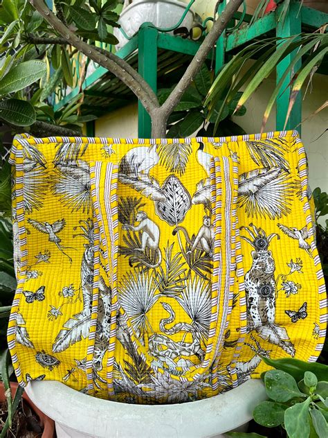 Yellow Handblock Printed Quilted Tote Bag with concealed zip – Jaipur ...