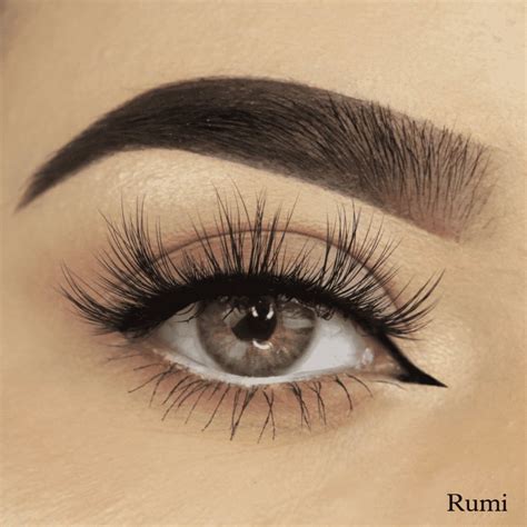 Rumi Eyelashes – Rufa Beauty