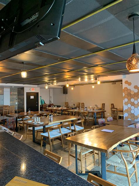 Inside Area - Lavash Bar & Grille - Event Venue Rental - Tagvenue.com