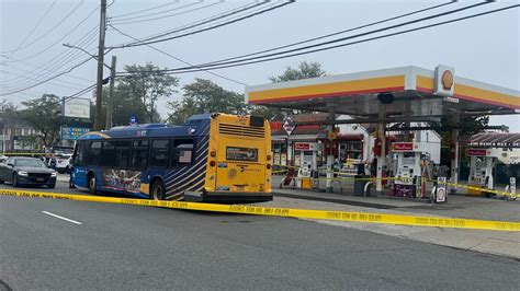 Teen arrested in stabbing of 13-year-old on Staten Island bus: NYPD