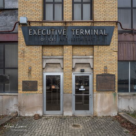 Coleman A. Young International Airport - Photos gallery — Historic Detroit