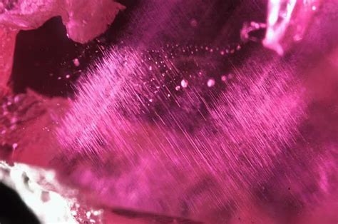 A Complete Guide to Pink Sapphire Gemstones – Precious Earth