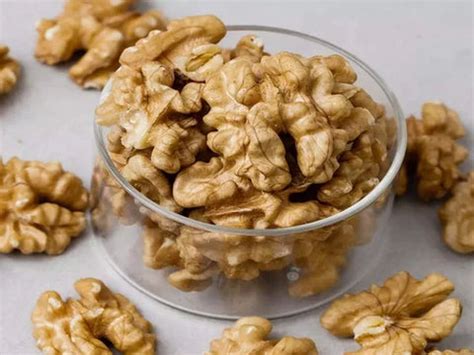Buy Premium Quality Walnut Without Shell Online From Kashmir Online St