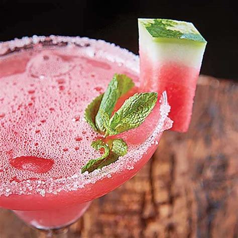 Juice up with these healthy fruit juices for health benefits | Femina.in