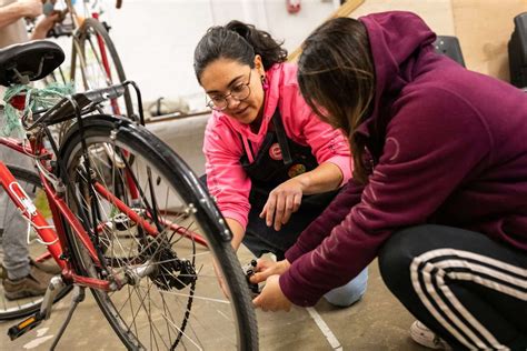 Somerville Bike Kitchen – Your friendly neighborhood bike co-op